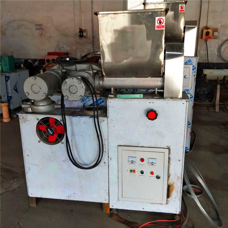 厂家供应米线机械设备 小型米线机 不锈钢米线机 米线机多少钱