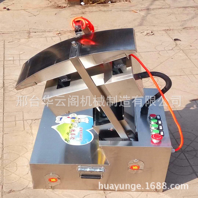 快速双刀削面机器人 双刀削面机 仿手工刀削面机一秒一碗刀削面机