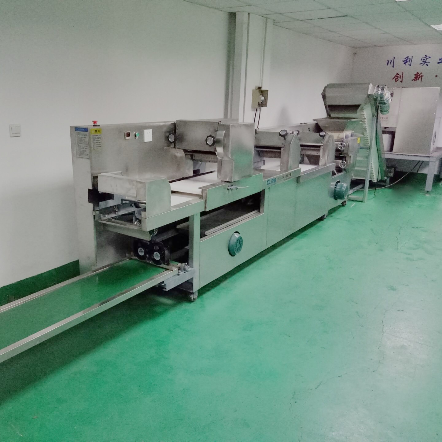 压面机 全自动压面机 鲜面条生产线 厂家直销 品质保证 价格优惠图2