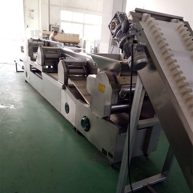 供应上海川利牌鲜面条机 鲜面条生产线 半干面生产线 厂家直销图3