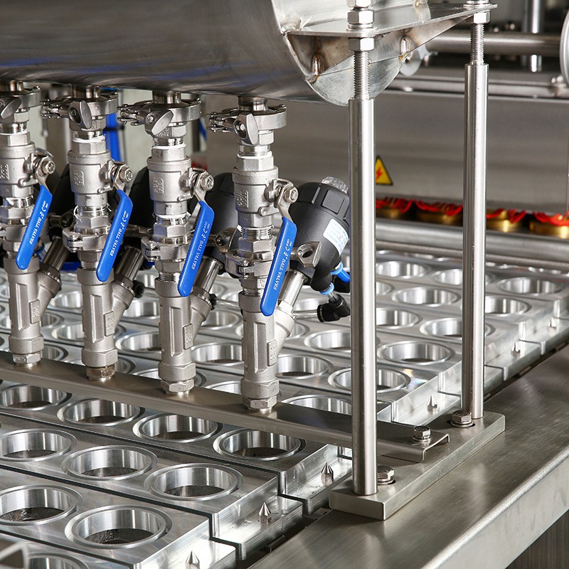 大型全自动珍珠奶茶灌装封口机 液体颗粒自动灌装一出六封口机图3