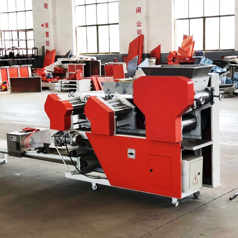 小型鲜湿面条机一次成型挂面机电动玉米干湿面条机全自动叠皮机厂图4