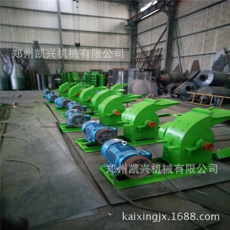 420饲料粉碎机 家用小型玉米秸秆粉碎机 牛羊养殖饲料机图3