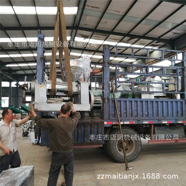 大型全自动加工榨油机 油坊中型商用螺旋榨油机多功能家用榨油机图5