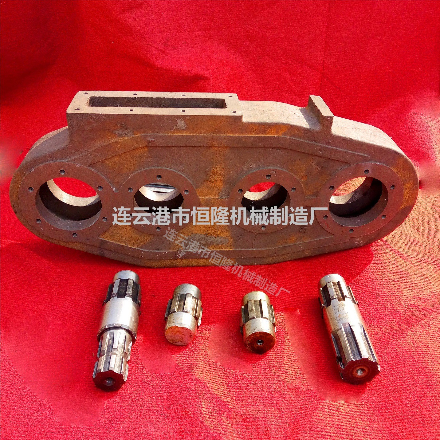 农机配件 旋耕机配件 变速箱 齿轮箱 箱体外壳 总成 四孔侧边箱图5