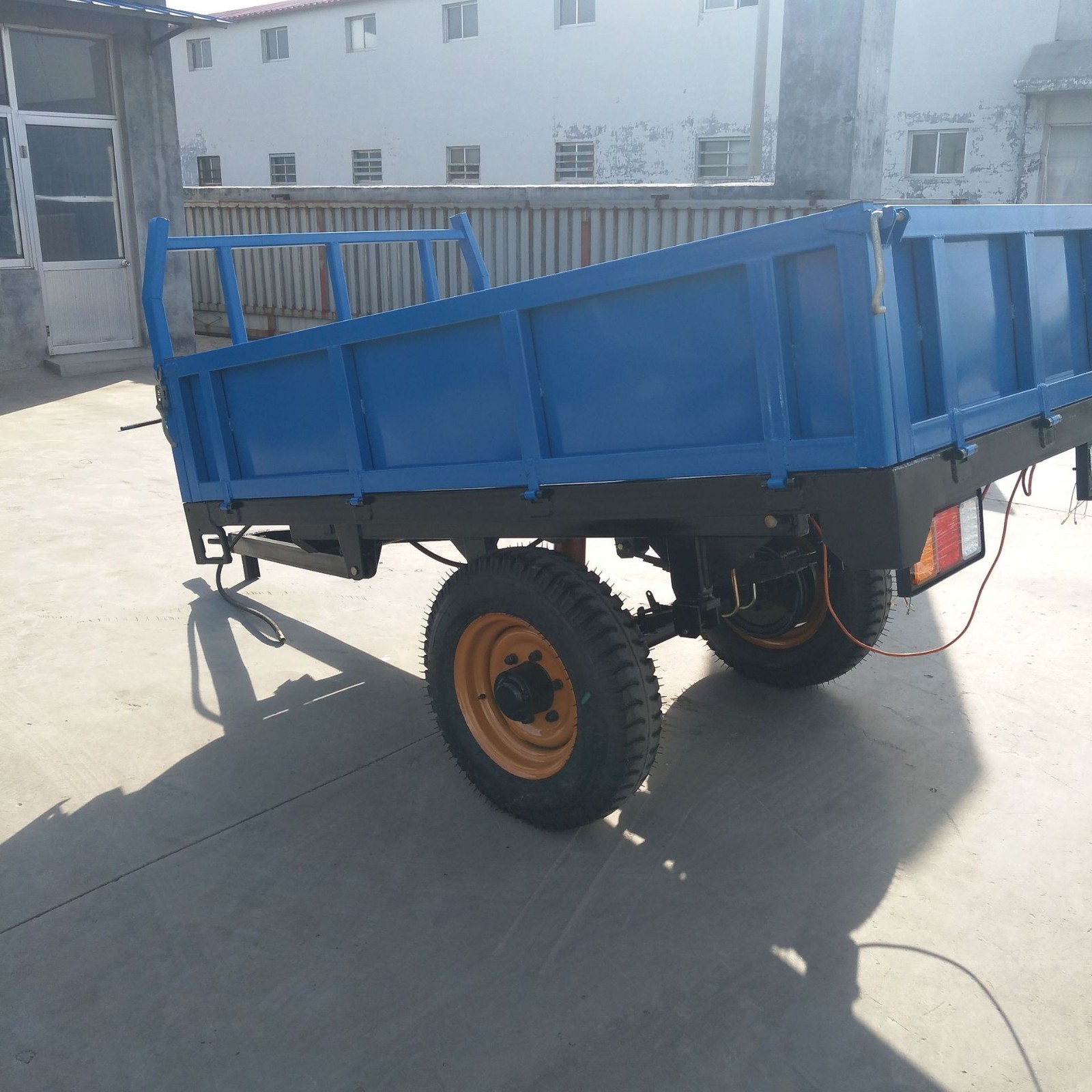 生产加工拖车供应 好质量拖拉机斗加工 远丰机械拖拉机斗定做图3