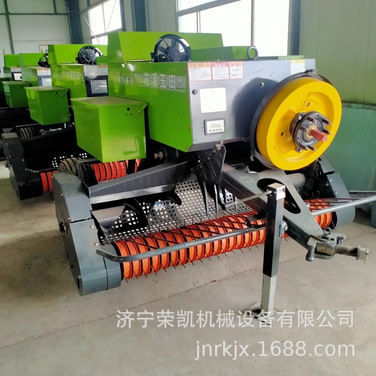 小麦水稻草秸秆方形捆草机拖拉机牵引出口打捆机价格小型方草捆机图3