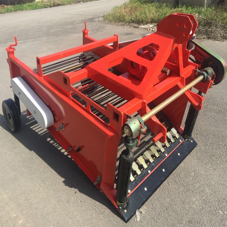 土豆收获宽度90公分机子 高配红薯用收获机 四轮带抛土豆机图2