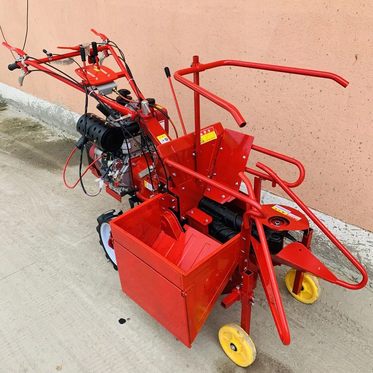 批发家用小型玉米收获机 柴油秸秆粉碎掰棒一体多功能玉米收割机图4
