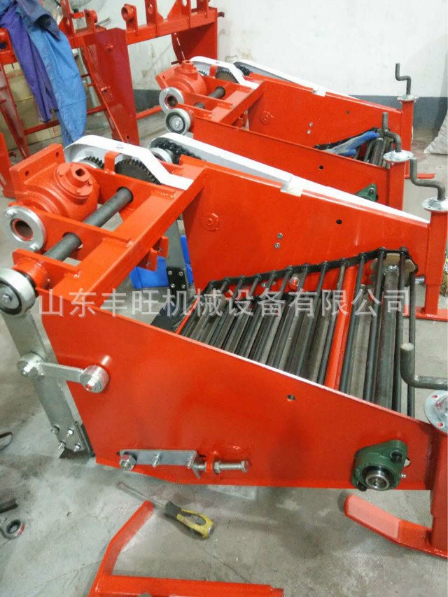 12马力手扶土豆收获机 多功能红薯收获机 手扶拖拉机马铃薯挖货机图4