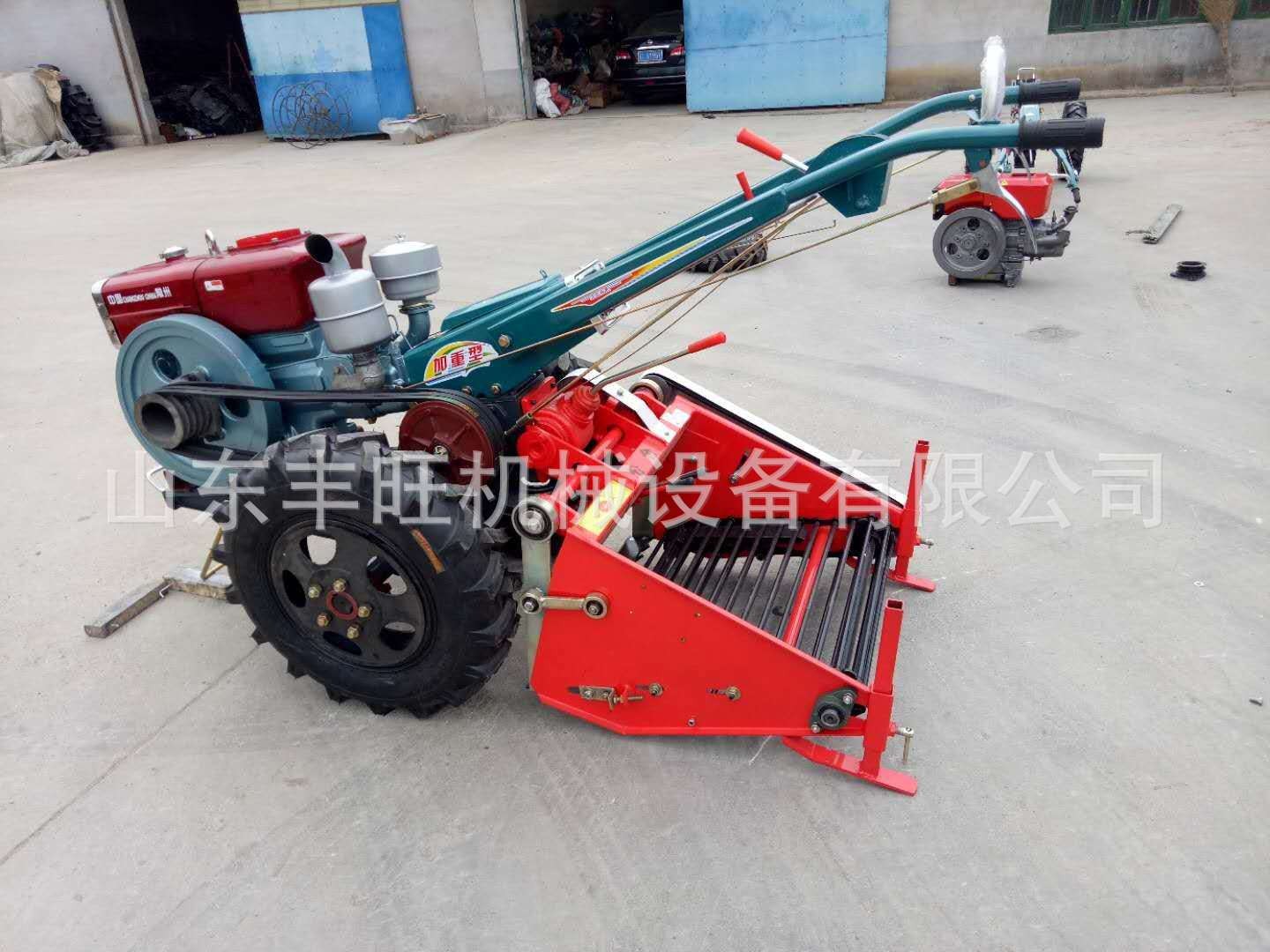 12马力手扶土豆收获机 多功能红薯收获机 手扶拖拉机马铃薯挖货机图3