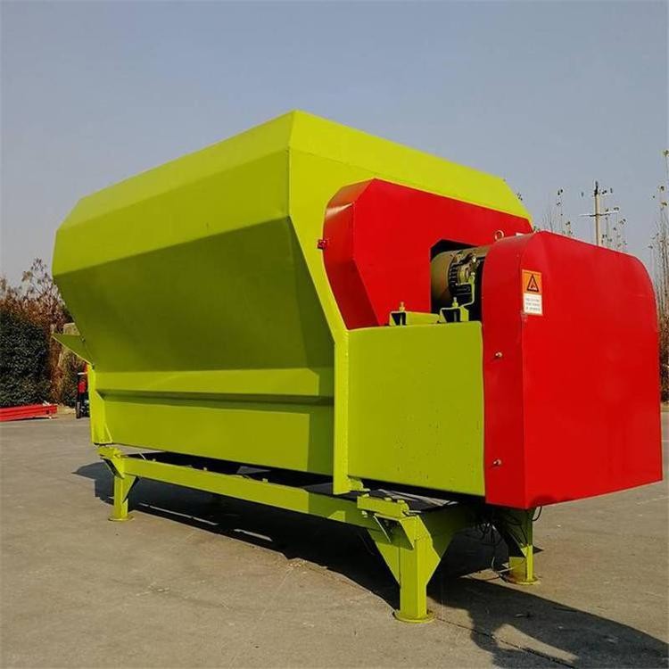 九立方TMR饲料混合搅拌机 饲料添加剂混合搅拌机 支持预购图2