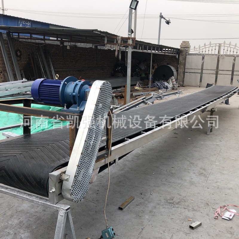 现货销售皮带提升机 简易式轻型两相电输送机 车载式便携传送带图3