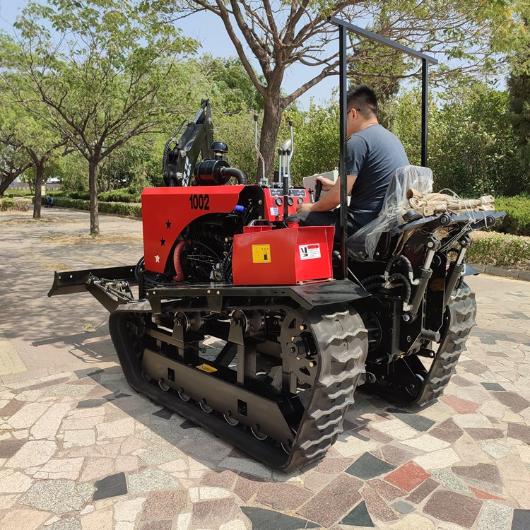 水旱两用履带旋耕机 多功能挖机推土耕地机 柴油四缸60马力微耕机图4