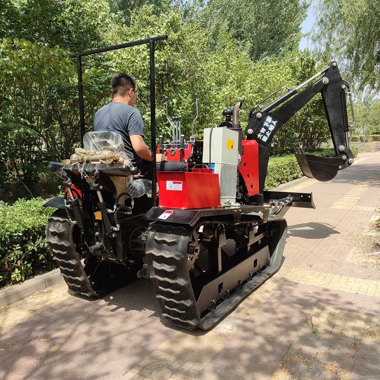 水旱两用履带旋耕机 多功能挖机推土耕地机 柴油四缸60马力微耕机图3