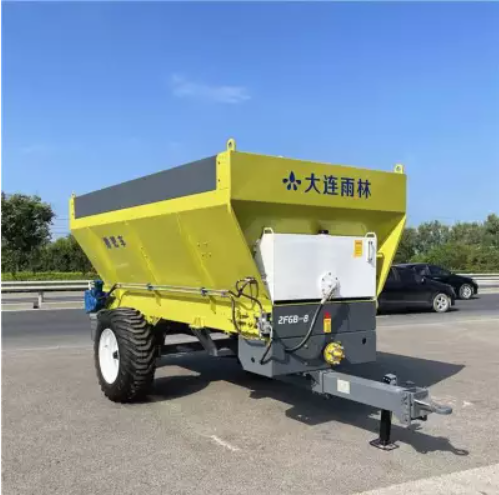 厂家供应雨林牌9吨大田农用撒粪车 有机肥撒肥机 有机肥施肥机图3