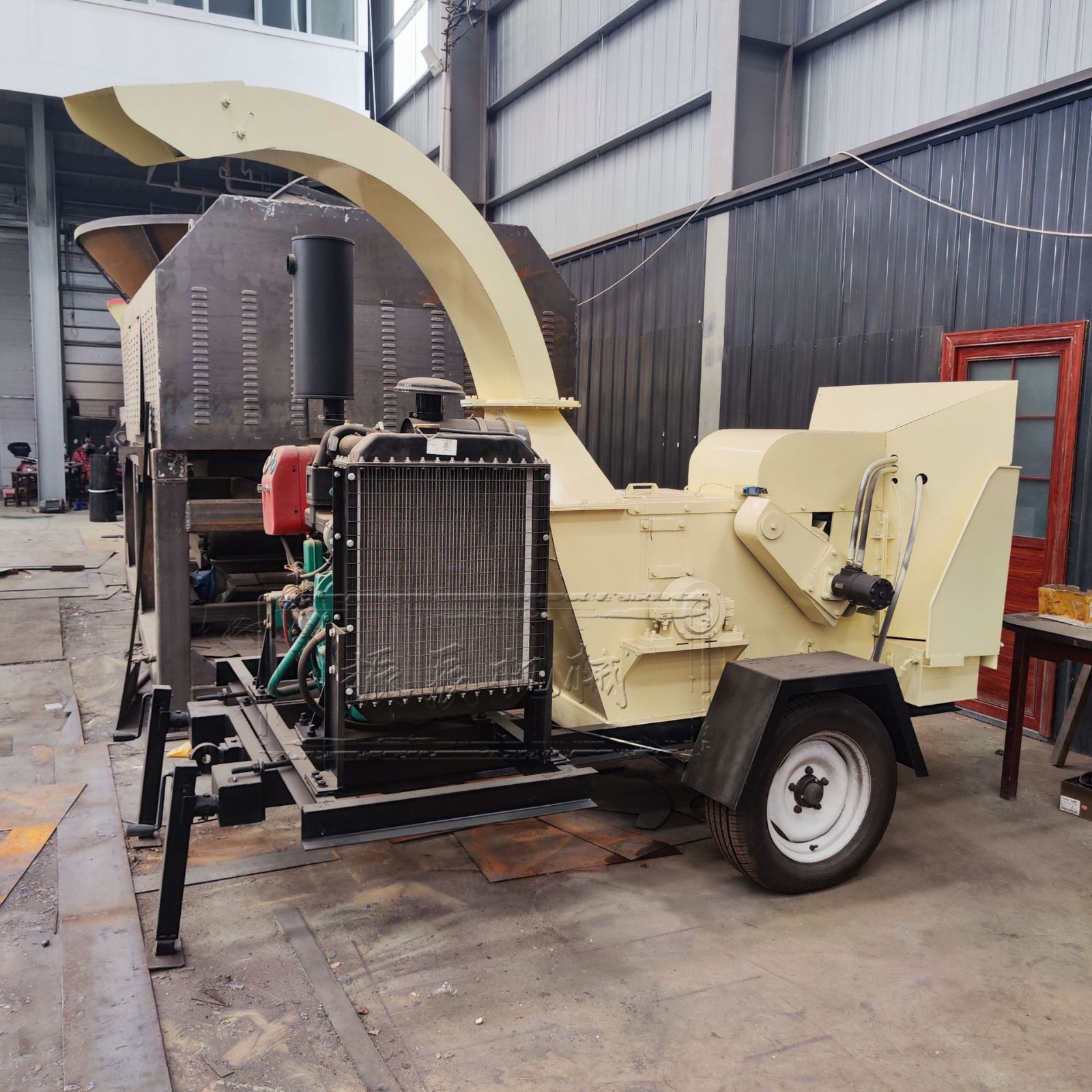 自走式树枝粉碎机 园林木材树枝条粉碎绿化设备 果园用自动碎枝机图2