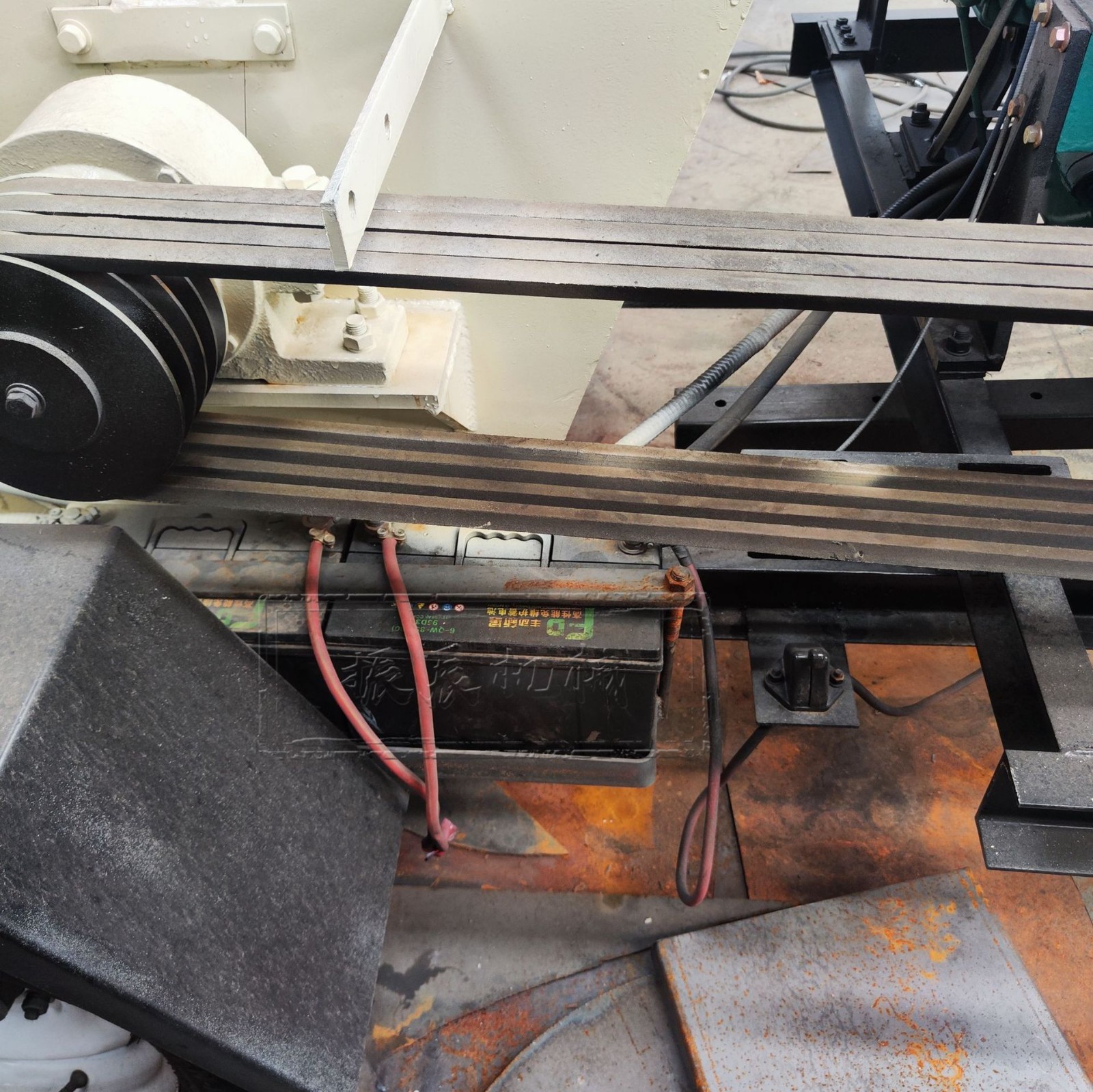 自走式树枝粉碎机 园林木材树枝条粉碎绿化设备 果园用自动碎枝机图3