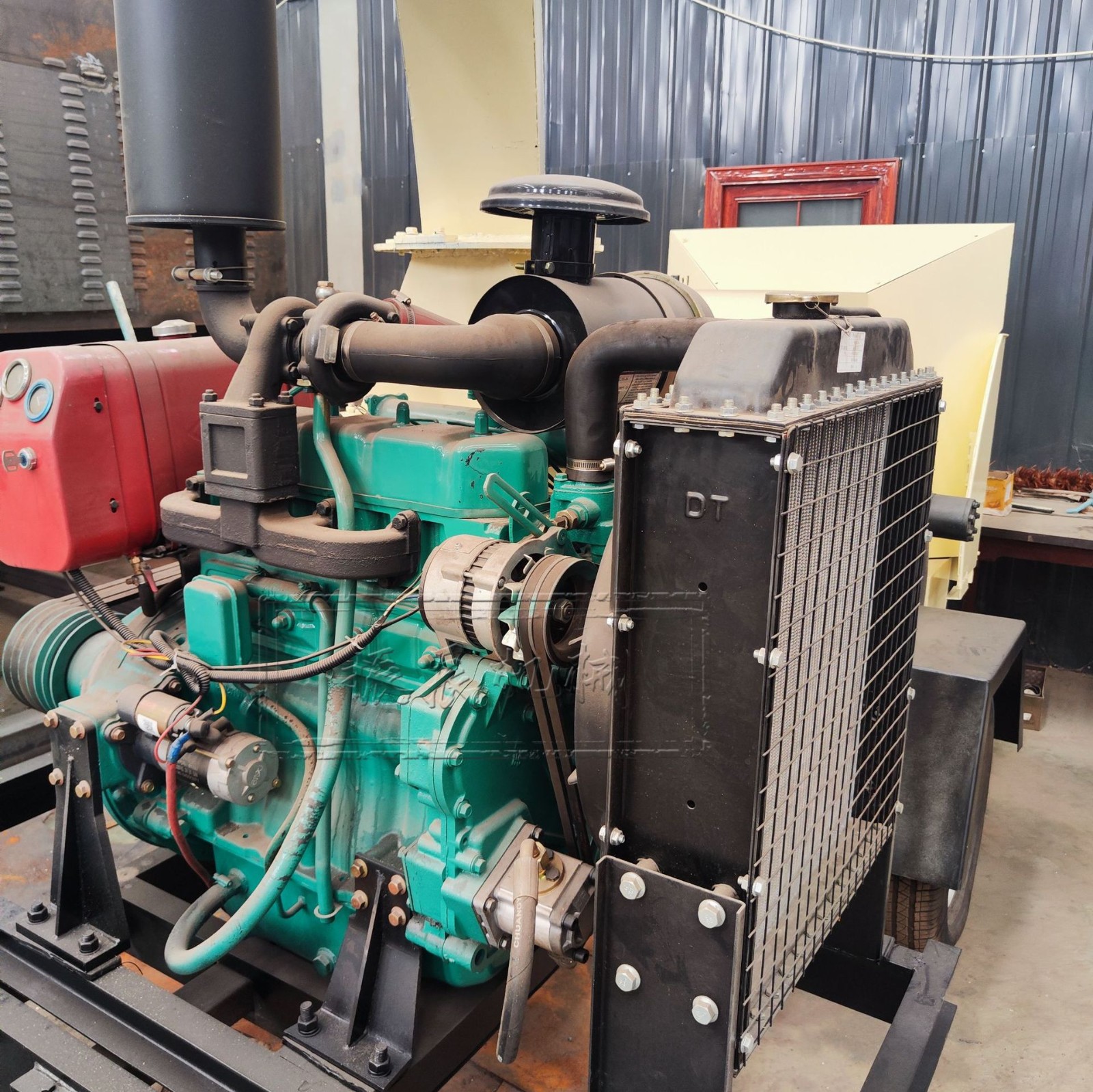 自走式树枝粉碎机 园林木材树枝条粉碎绿化设备 果园用自动碎枝机图5