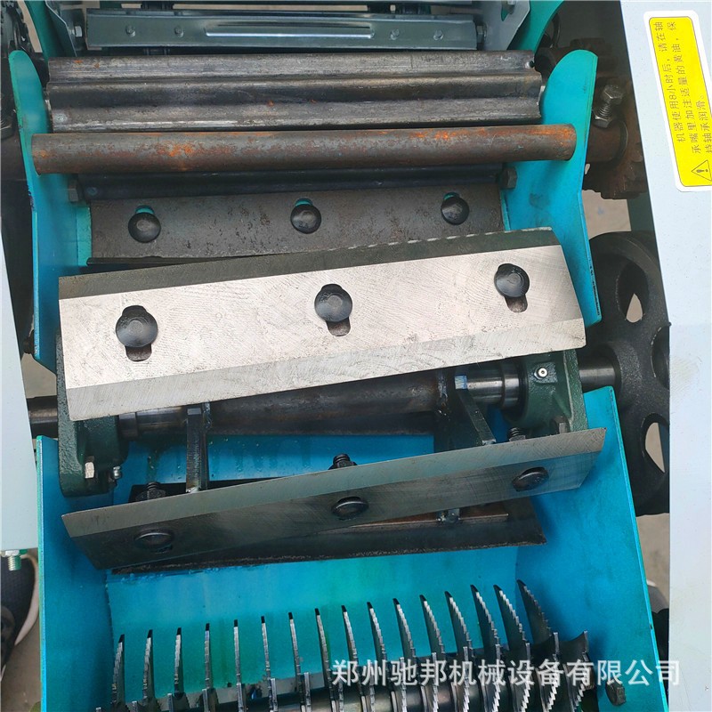 供应小型秸秆铡草柔丝机移动式家用养殖饲料粉碎机图4