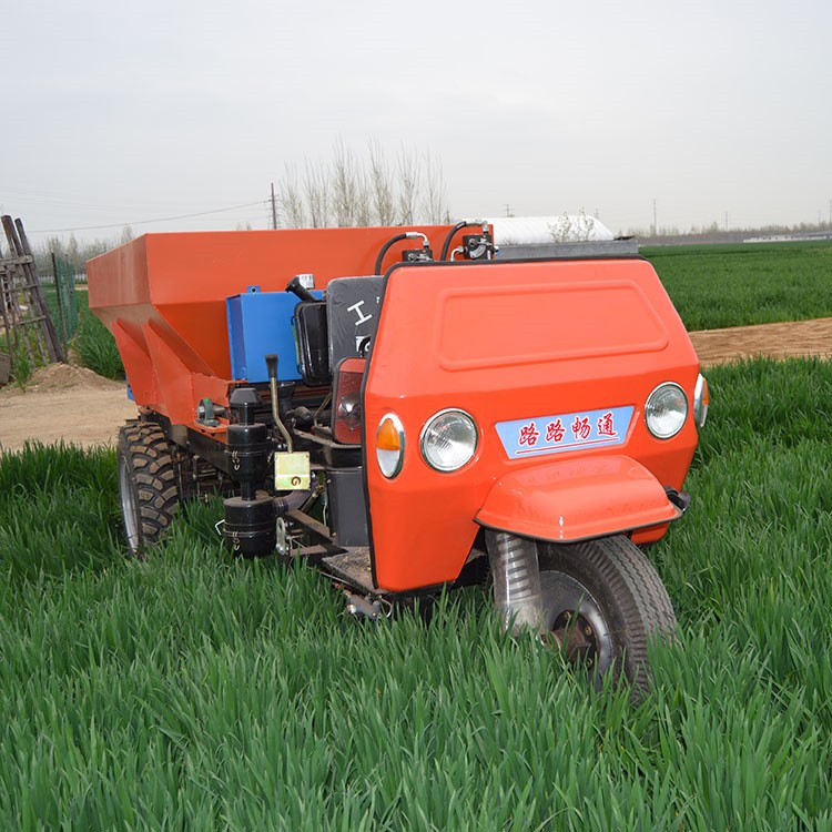 东北农田撒粪车牛羊粪便撒粪车 四轮悬挂农家粪便撒肥机图3