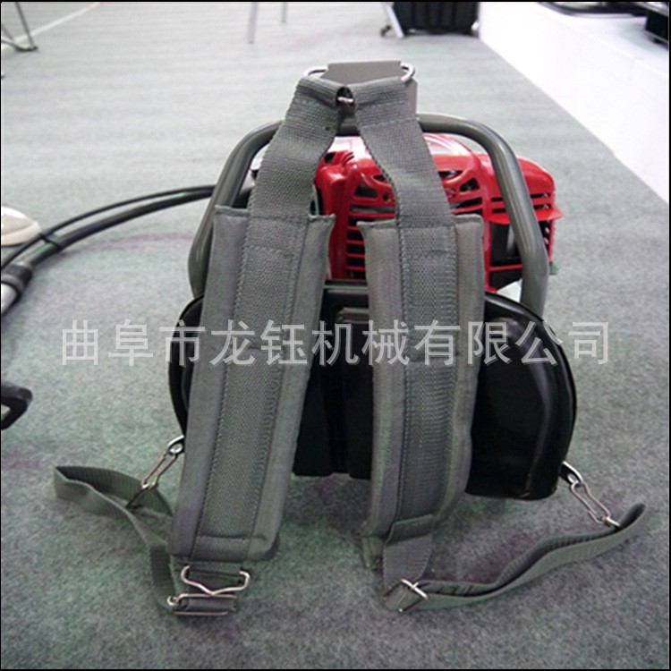 新型四冲程背负式松土微耕机 新款园林绿化草坪修剪割草机图4