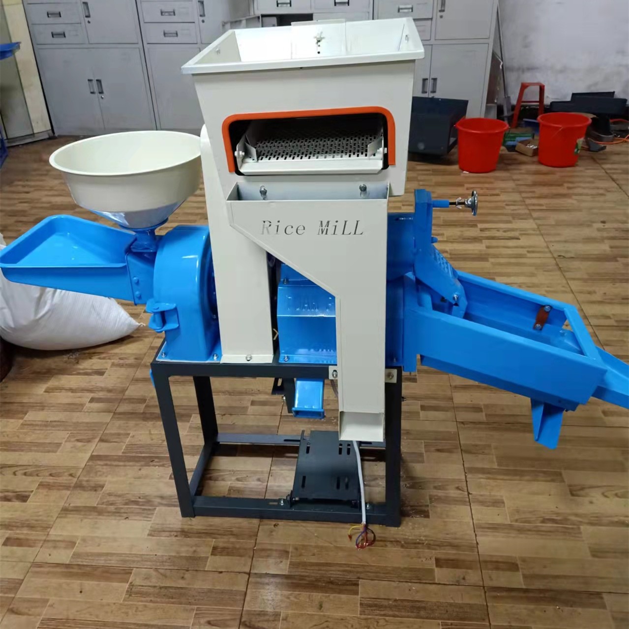 新家用碾米机打米机稻谷剥壳自动小型去石异物除杂打浆碎米分离机