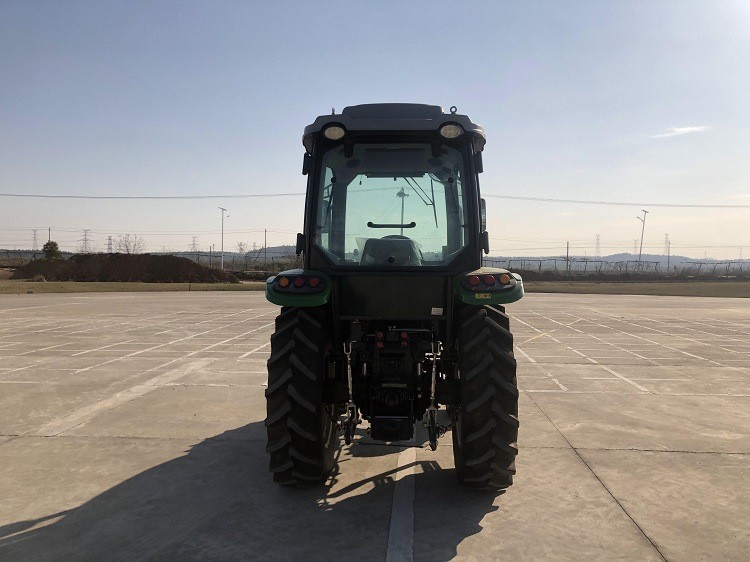宁波北野拖拉机B704农业农机具大马力拖拉机图4