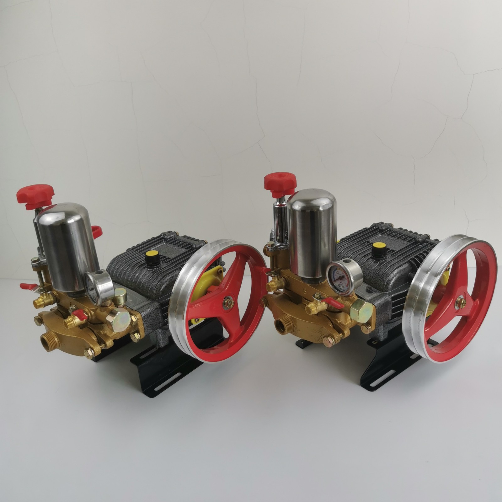 22/26三缸柱塞农用泵动力喷雾器高压免黄油陶瓷打药机条纹打药泵图3