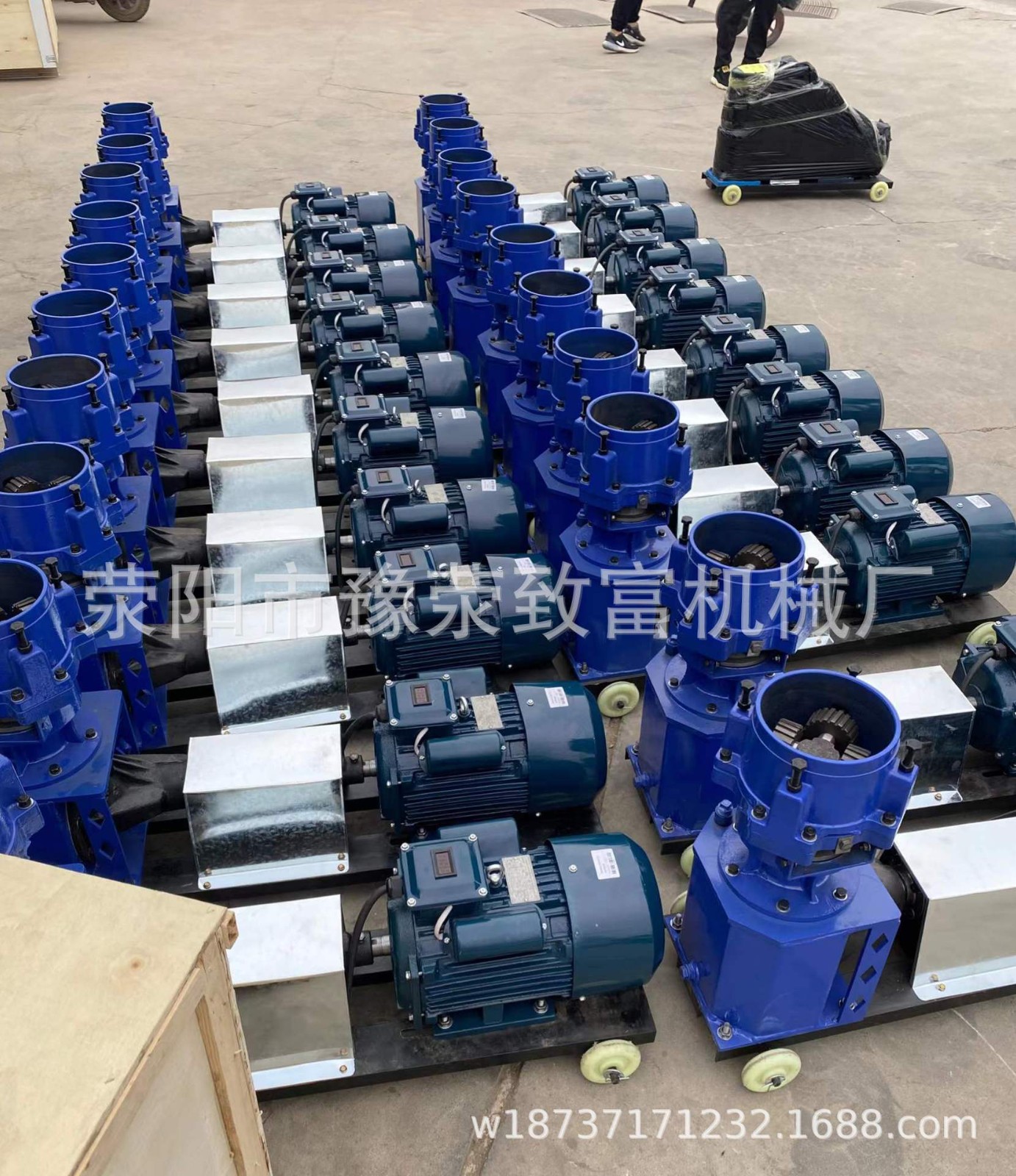 饲料颗粒机饲料机小型家用养殖牛羊鱼秸秆玉米制粒机颗粒机造粒机图2