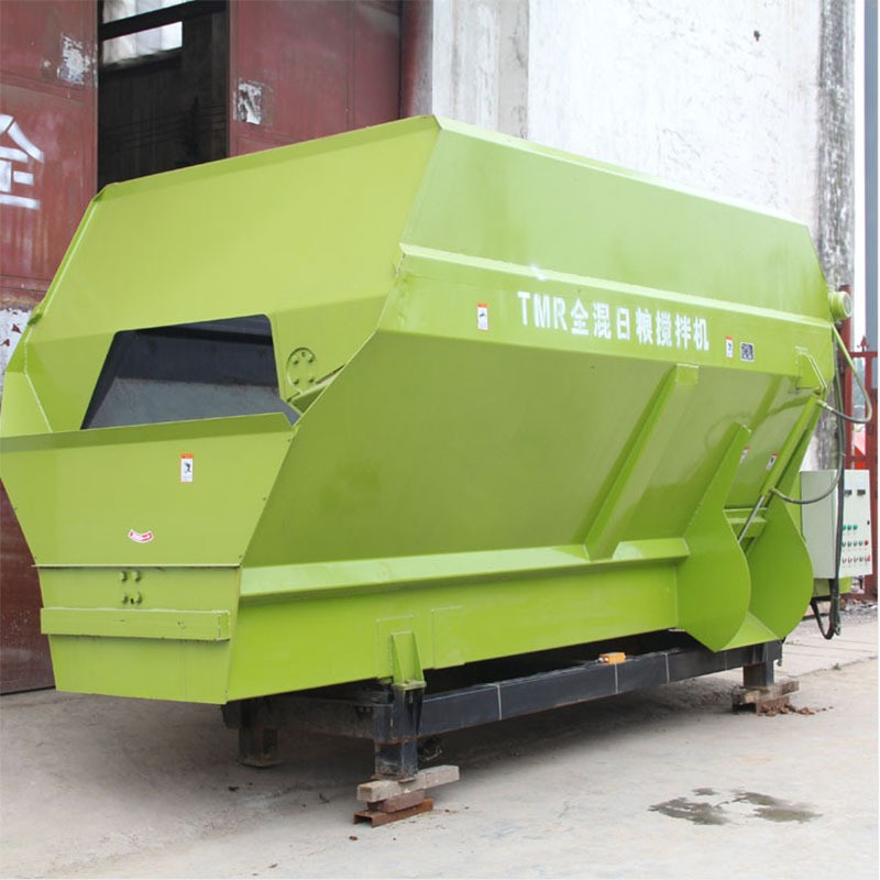 养殖场饲草搅拌机草捆发酵分散拌料机奶牛厂草料混合设备图4