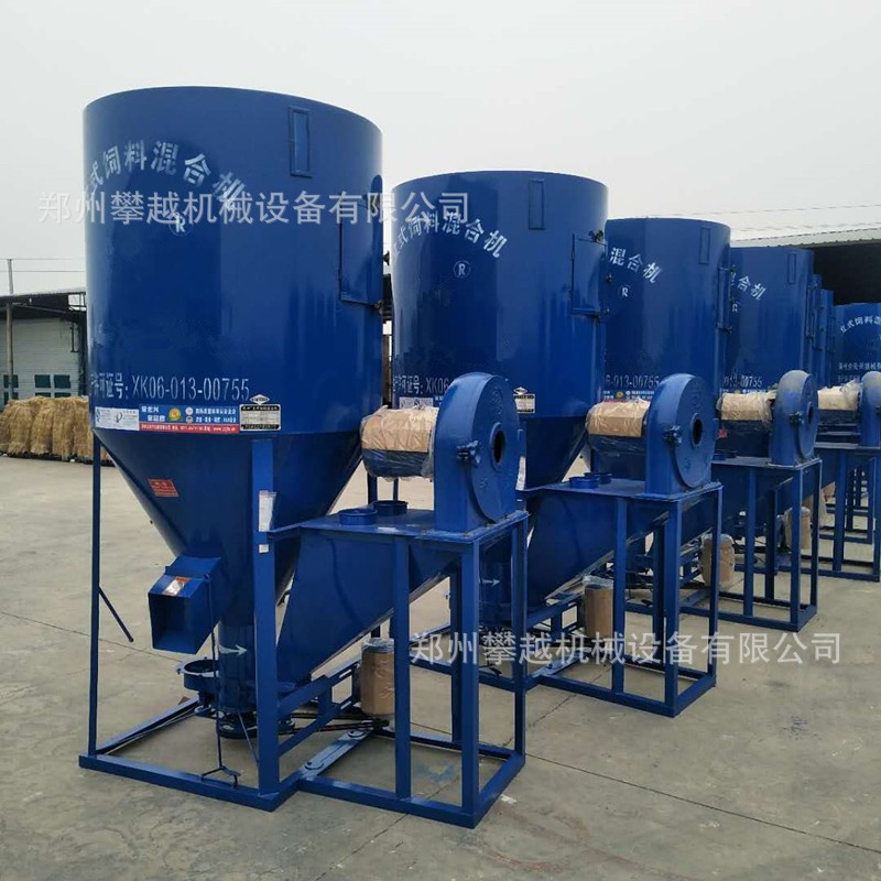 1000公斤饲料搅拌粉碎一体机 养殖饲料粉碎机 大型饲料储存搅拌罐图4
