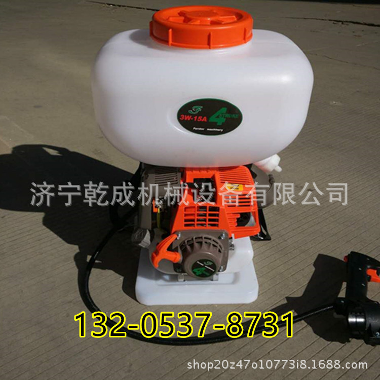 背负式喷雾器3_副本