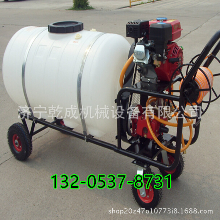 推车式打药机1_副本