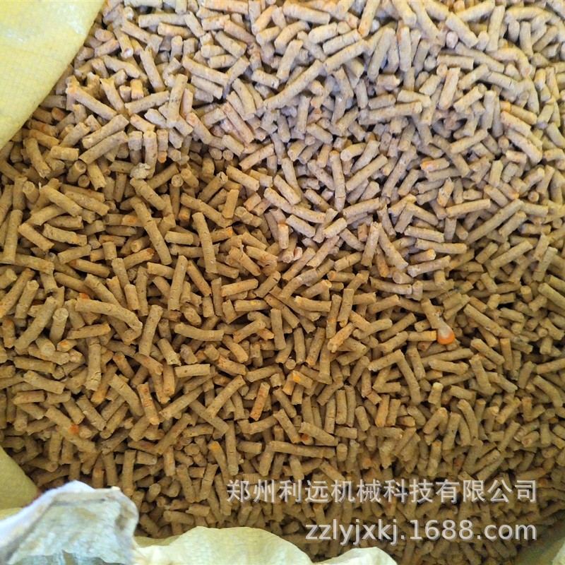 鸡饲料颗粒机 鸽子猪鸭饲料制粒机 家用小型两相玉米粒饲料造粒机图3