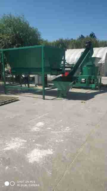 高湿玉米精细化粉碎设备青贮玉米粉碎机发酵喂猪源头解决饲料无抗图3