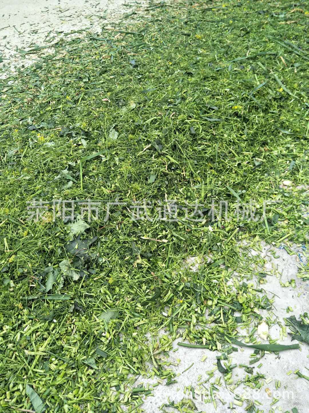 新式多功能铡草机图5