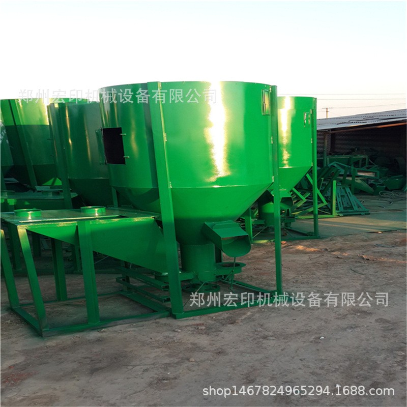 立式饲料搅拌机 农作物种子拌种机 宏印饲料粉碎搅拌一体机图4