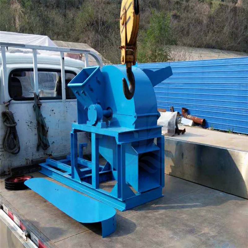 多功能锤片式有机肥420木头材粉碎机 小型家用移动树枝强力木屑机图4