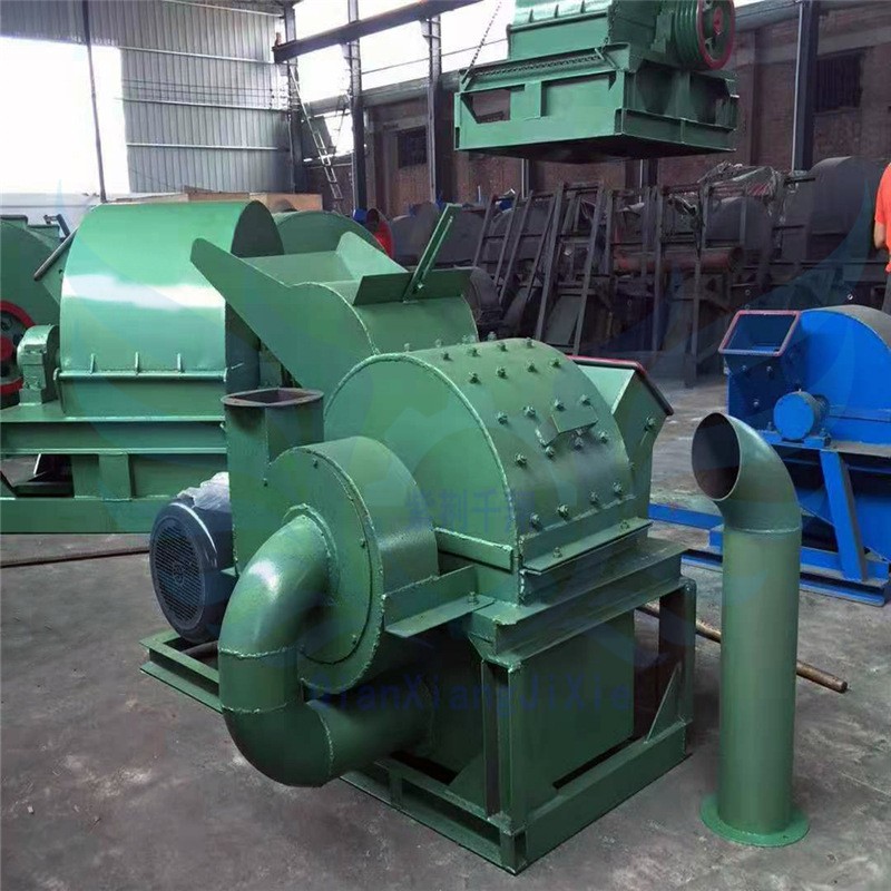 小型综合多功能废菇木材破碎机 半湿物料卧式移动树棍打粉机超细