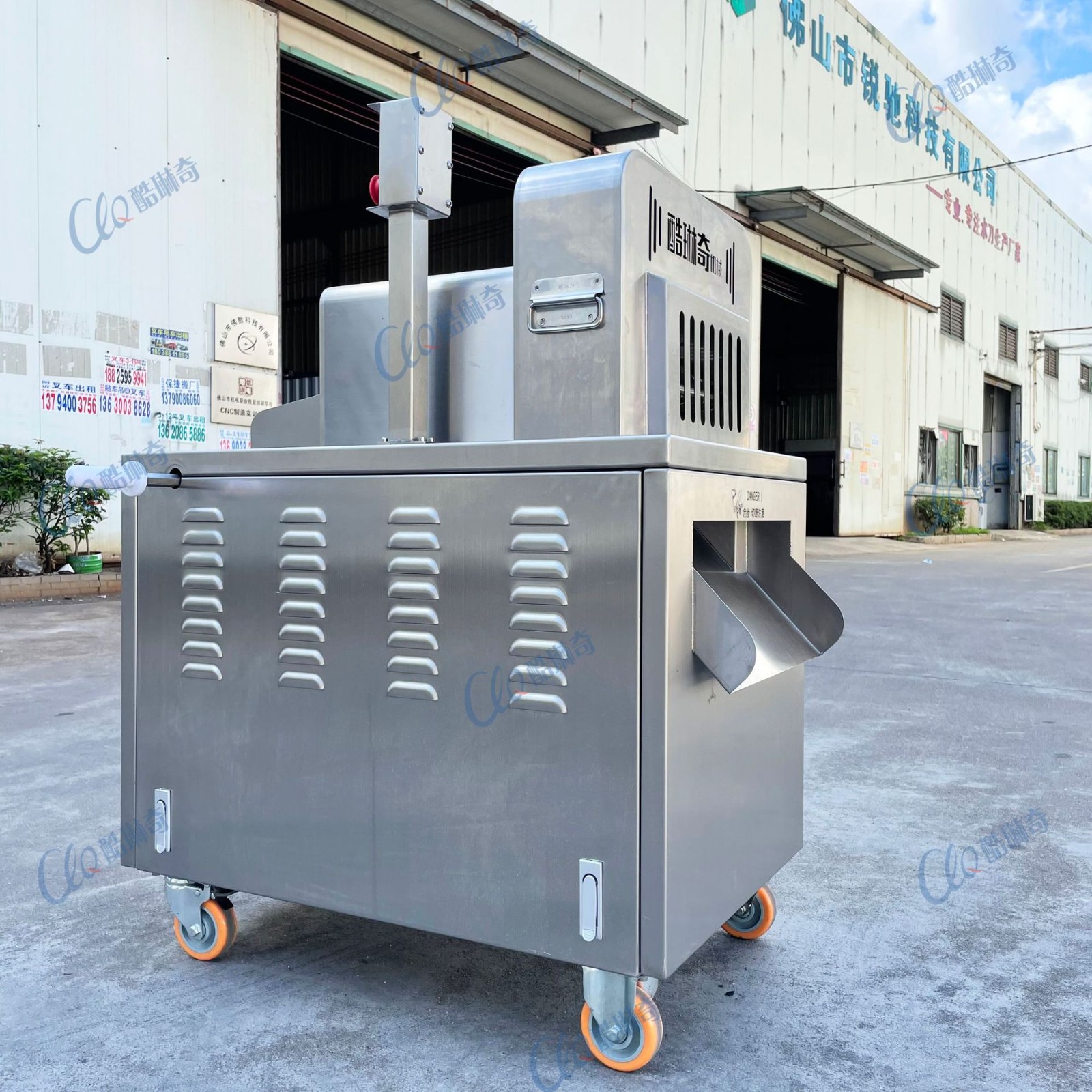 ll安微冷冻兔肉切块机 兔头开半切块机一次成型冷冻肉类切块机图4