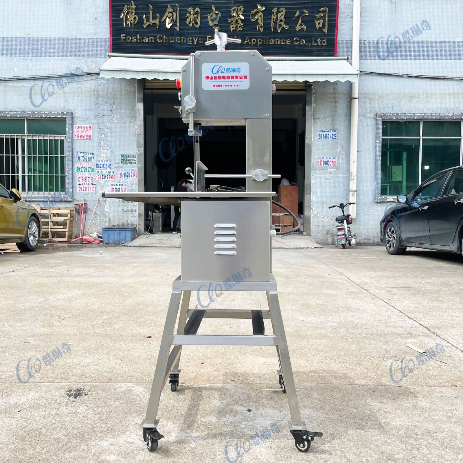 高速立式骨头锯骨机 冷冻带肉牛仔骨筒骨切割机 滑轮大型锯骨机图3