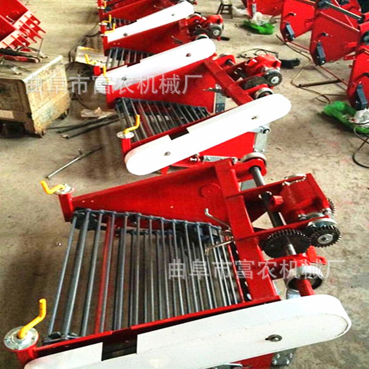 马铃薯收获机 手扶土豆收获机 土豆洋芋收获机图3