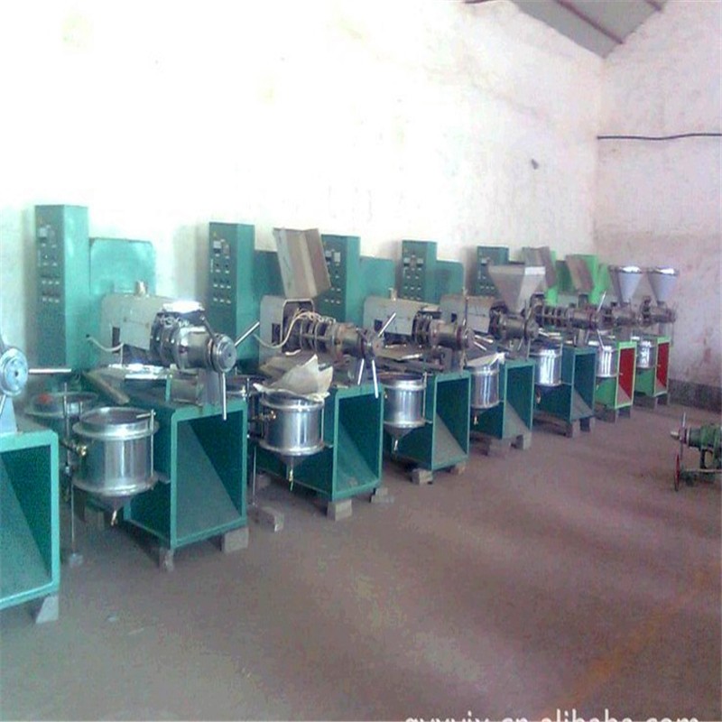 自动大豆榨油机 螺旋花生榨油机 茶籽榨油生产线占地面积小图2