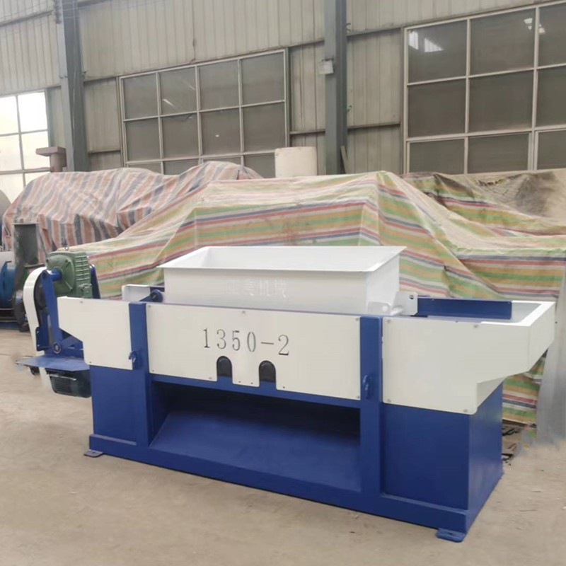 郑州亚美生产全自动单轴木头刨花刨花机小型1050刨花机粉碎机报价图2