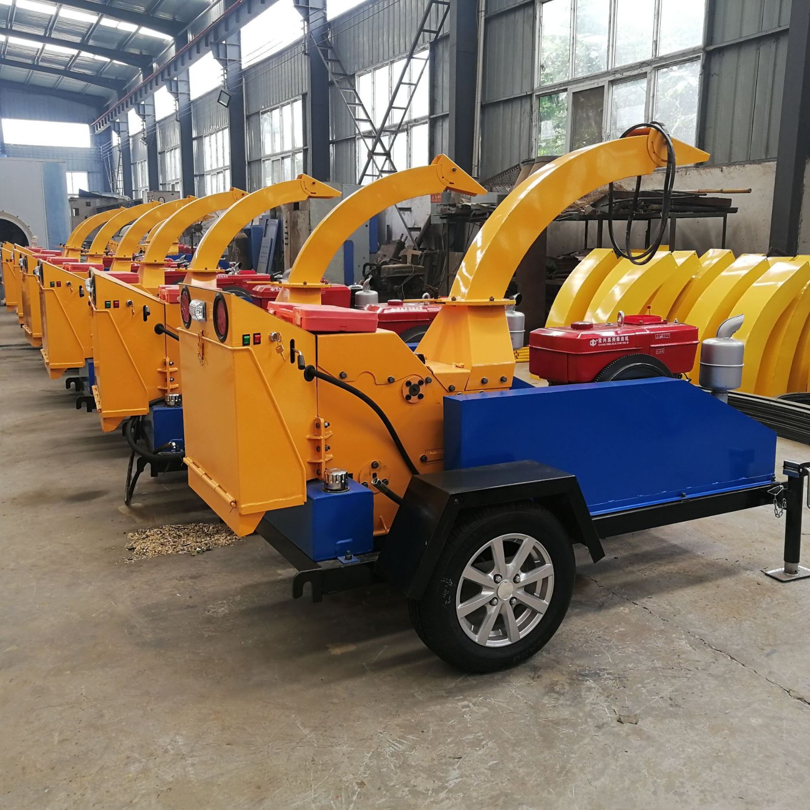 碎枝机 小型果园树木粉碎机 柴油移动式园林绿化树枝粉碎机图4