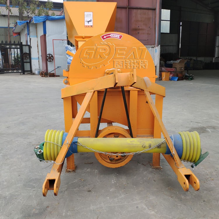 拖拉机带木削机 拖拉机后驱传动木材粉碎机