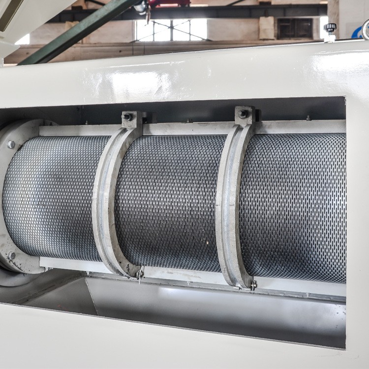 乳猪食用玉米加工设备_山东玉米脱皮机图3