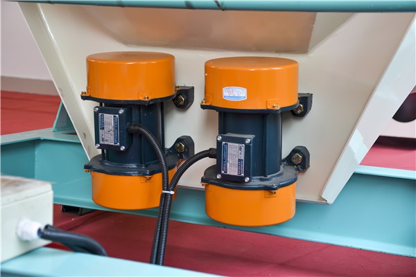 稻谷去石清杂机 大米清理设备 振动清粮筛 厂家粮食多层清理筛图4