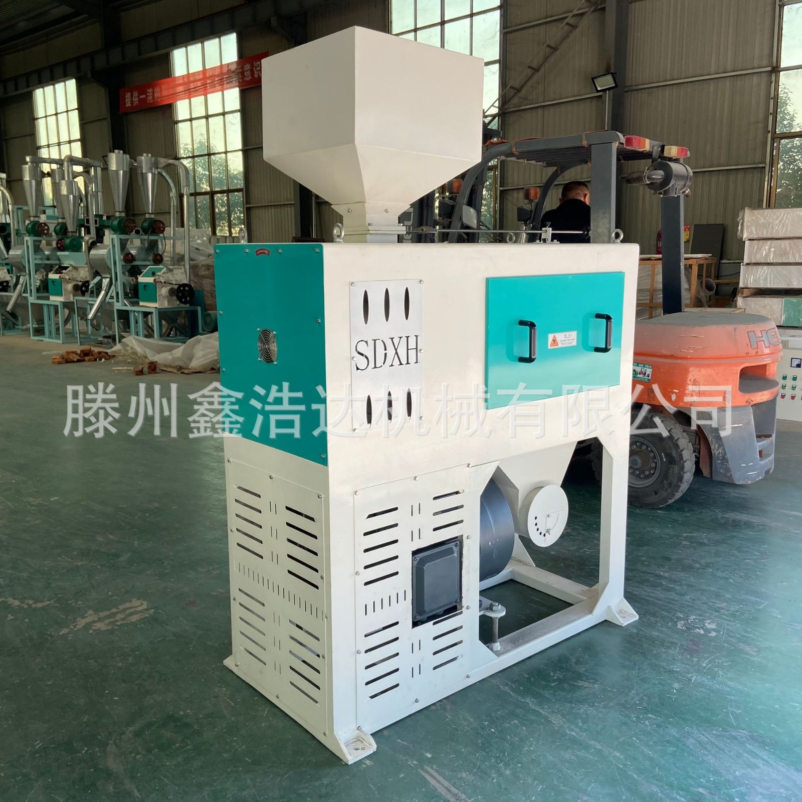 大型300砂辊碾米机 粮食脱壳磨米机卧式打米机图3